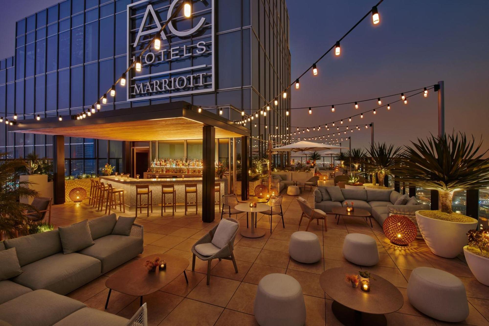 Ac Hotel By Marriott Downtown Лос-Анджелес Екстер'єр фото